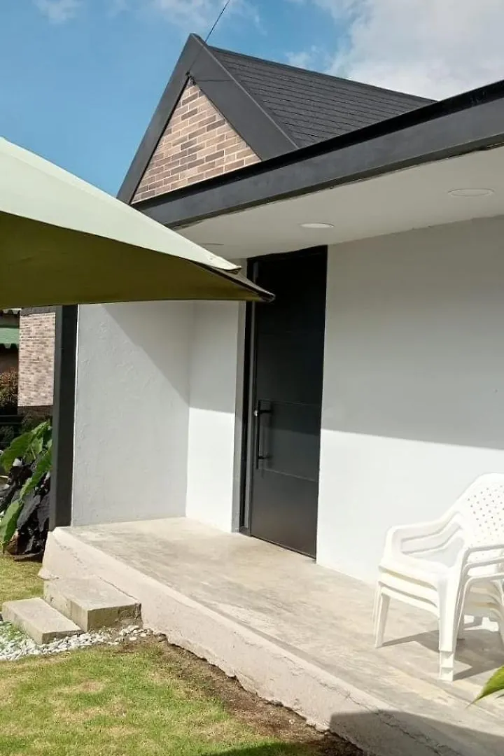 Nordika House - Ideal Para Fotografia Y Descanso Medellin 0*,